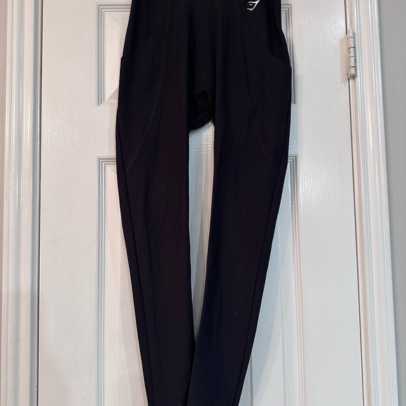 Gymshark Black Leggings - Picture 3 of 4